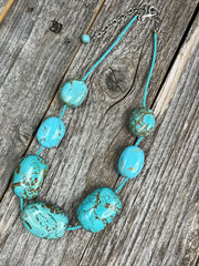 Vintage genuine turquoise gemstone bead necklace
